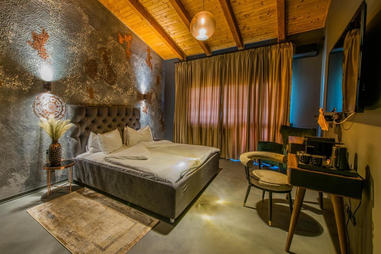 Pensiunea Casa Buna Gîrbova Exteriér fotografie