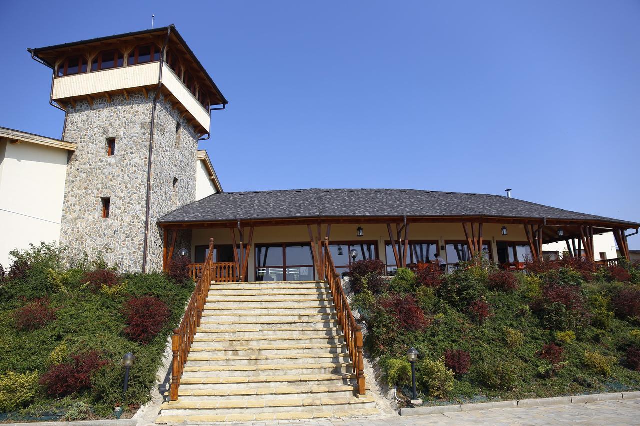 Pensiunea Casa Buna Gîrbova Exteriér fotografie